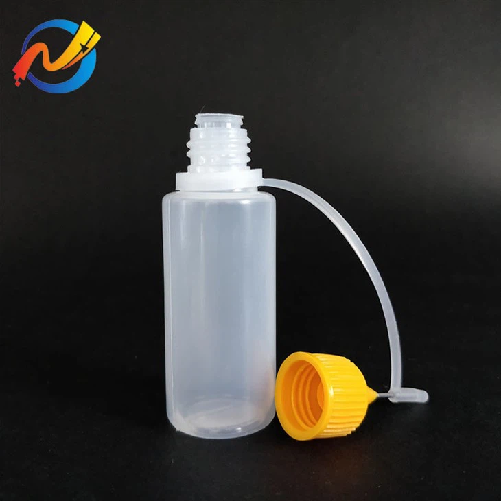 Korkealaatuinen neulakärkipullo Muovinen puristettava PE-pullo